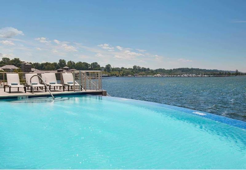 Courtyard By Marriott Erie Bayfront Hotel Kültér fotó
