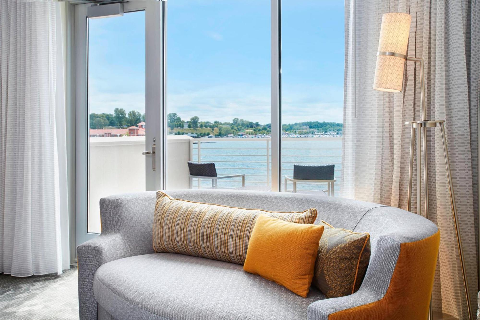 Courtyard By Marriott Erie Bayfront Hotel Kültér fotó