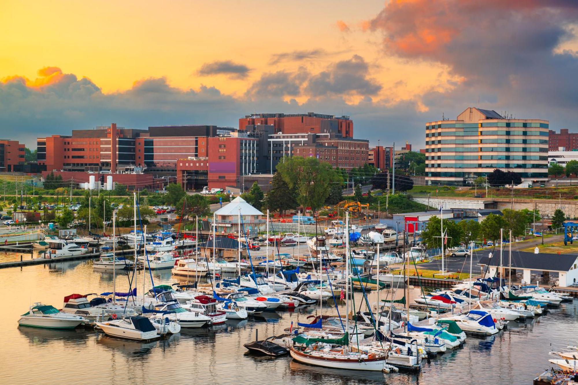 Courtyard By Marriott Erie Bayfront Hotel Kültér fotó